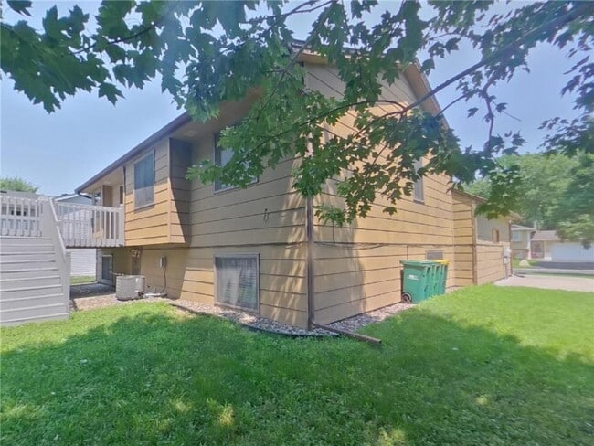 Building Photo - 13078 Glenhurst Ave