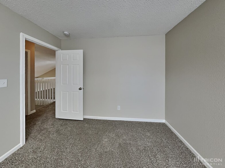 Building Photo - 7210 Kimble Dr
