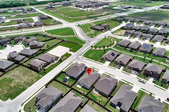 Building Photo - 802 Egret St