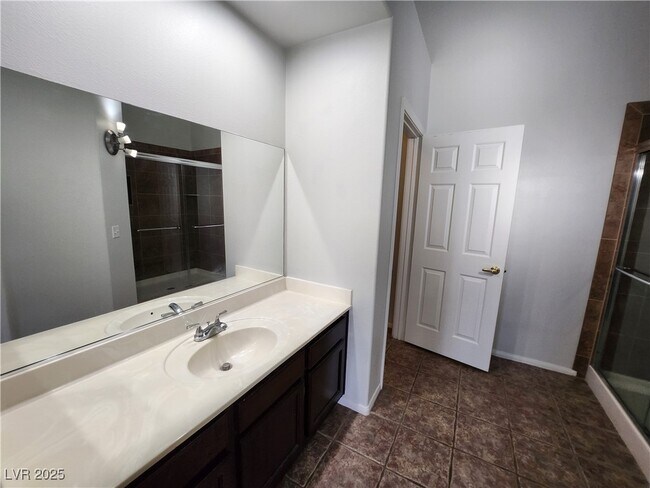 Building Photo - 1500 Ruby Cliffs Ln