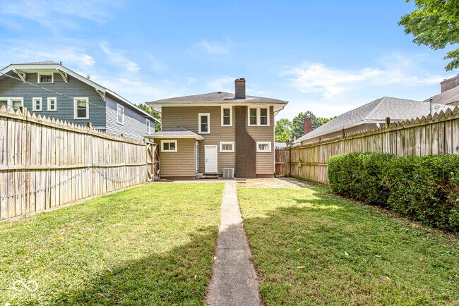 Building Photo - 4248 Carrollton Ave