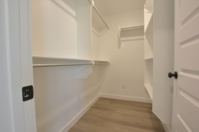 Building Photo - 3009 140th St