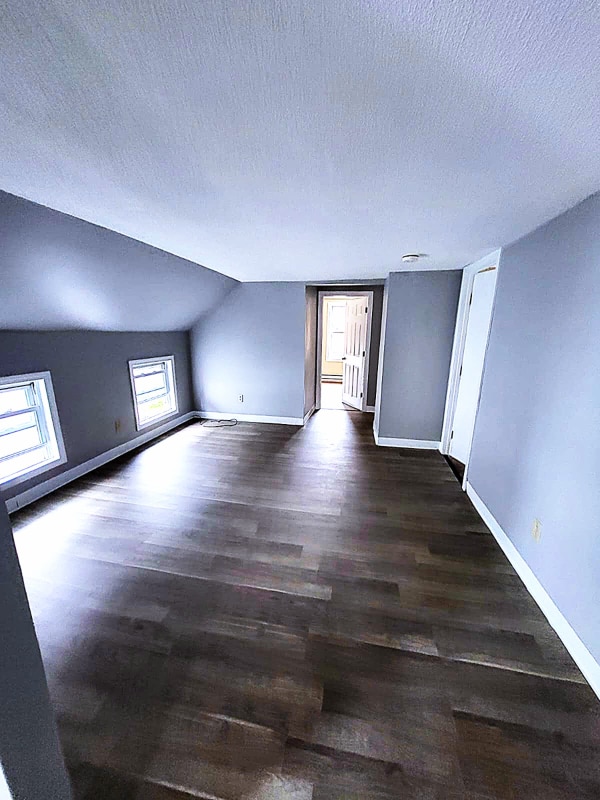 Building Photo - 229 Brightman St