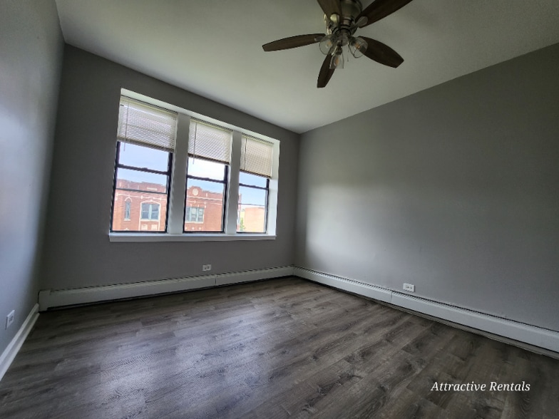 Building Photo - 5645 W Washington Blvd