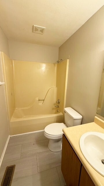 Building Photo - 3836 Sherman Towne Dr