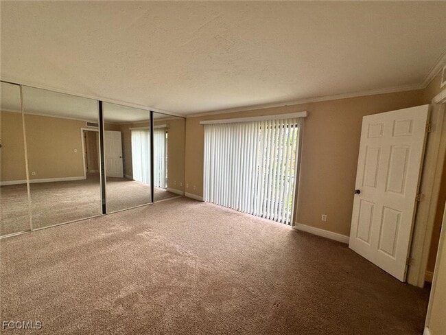 Building Photo - 1709 Park Meadows Dr