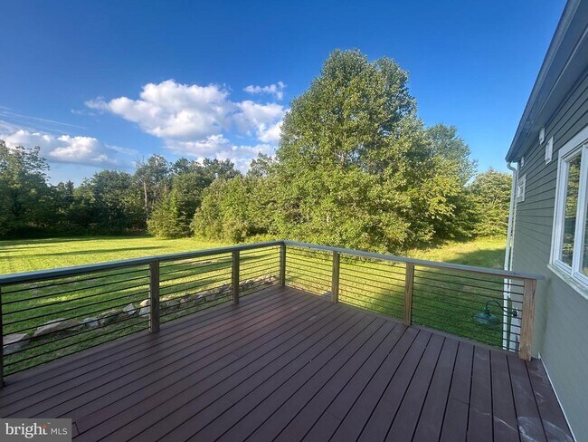 Building Photo - 2981 Harmonyville Rd