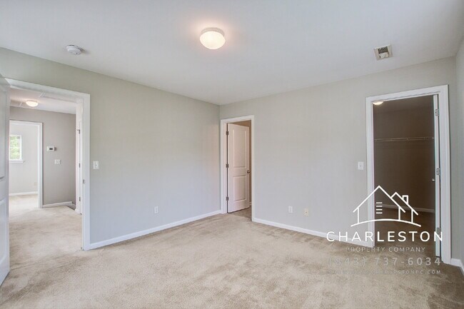 Building Photo - 198 Grand Oaks Dr