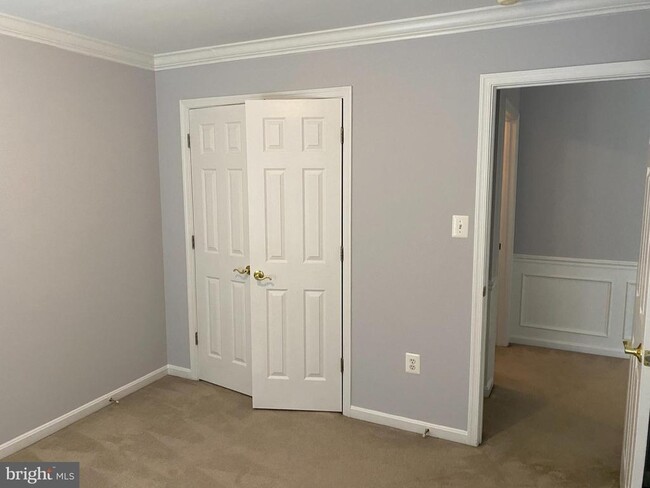 Building Photo - 14075 Wellman Ct