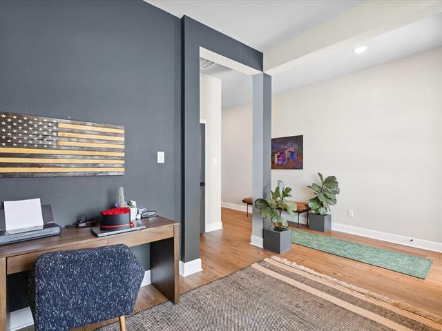 Building Photo - 2240 Lazy Dog Ln