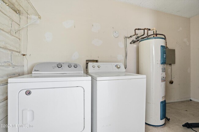 Building Photo - 8362 Kipling Ct