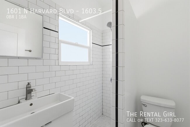 Building Photo - 1601 N Harvard Blvd
