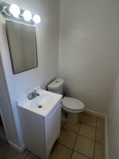 Building Photo - 2005-2011 Bayshore Rd