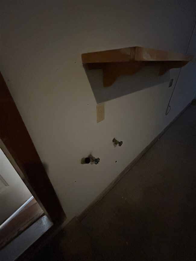 Building Photo - 2311 NW 43rd St