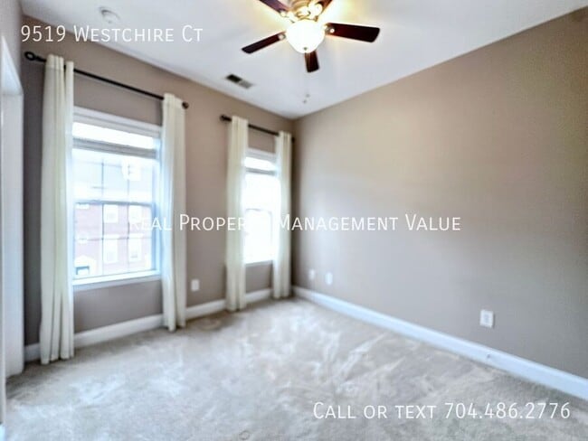Building Photo - 9519 Westchire Ct
