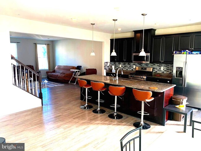 Building Photo - 9606 Julia Ln