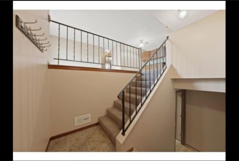 Building Photo - 1707 Hallmark Ave N