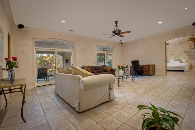 Living room picture two - 18874 Meadowlark Ct
