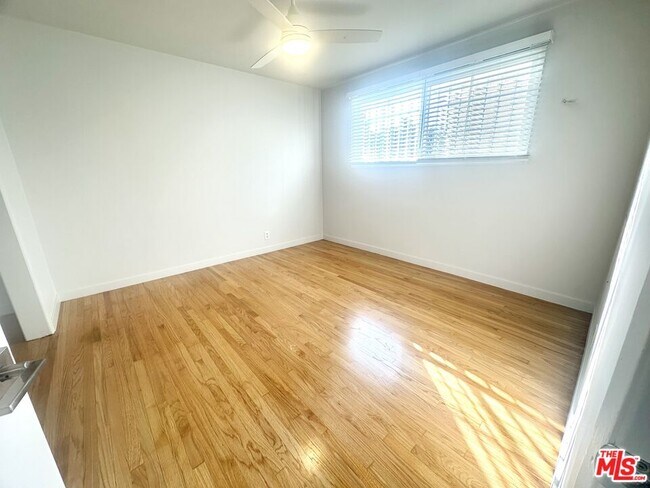 Building Photo - 8360 Blackburn Ave