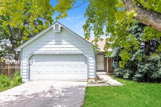 Building Photo - pacious 3 Bed, 2 Bath Home with Fenced Yard and Two-Car Garage