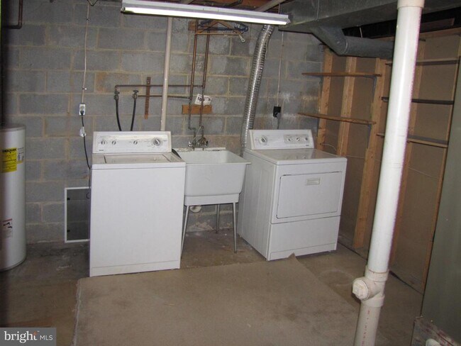Building Photo - 10332 Granite Creek Ln