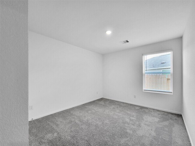 Building Photo - 1619 Winwood Dr