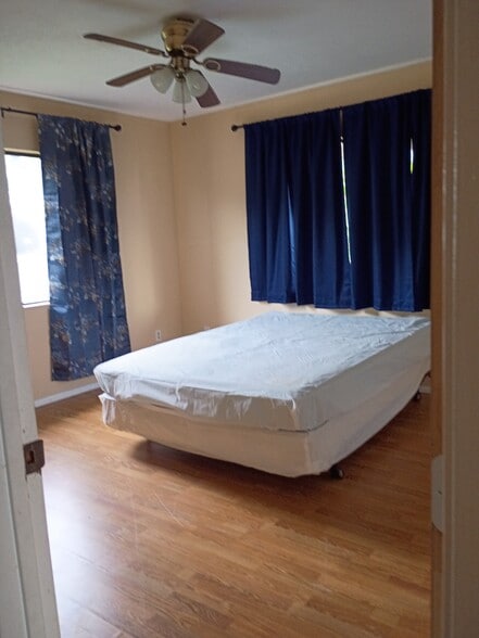 2nd Bdrm - 77-6474 Kilohana St