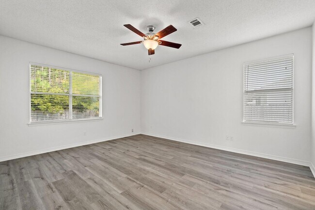 Building Photo - 47 White Heron Dr