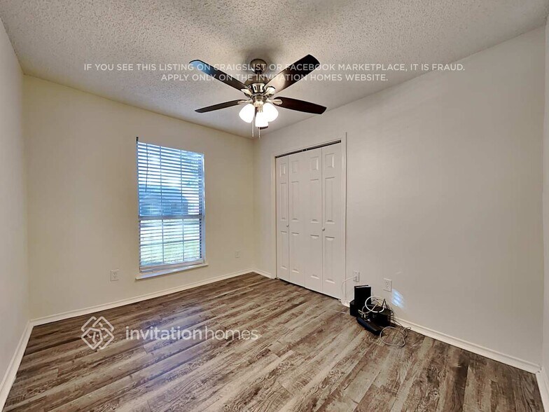 Building Photo - 2217 Merrimac Ln