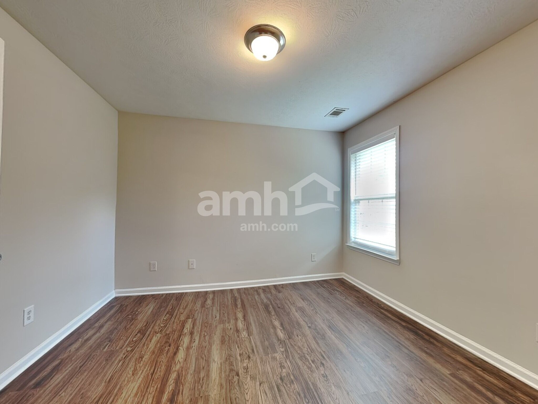 Building Photo - 4272 Round Stone Trl