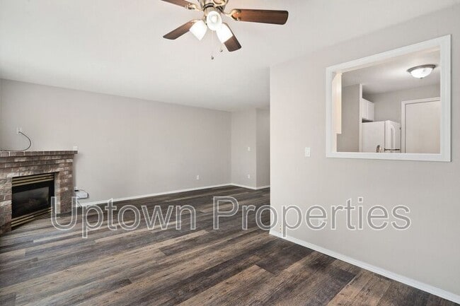 Building Photo - 6133-6135 SE Frances St.