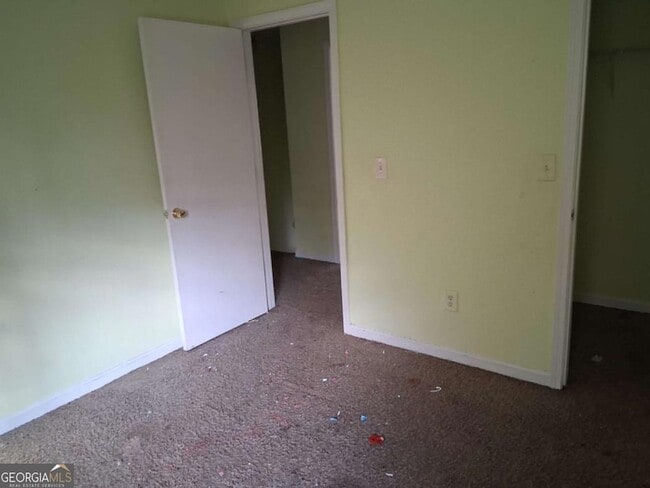 Building Photo - 209 E Wilson St