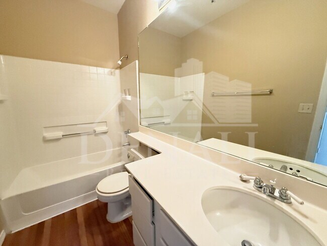 Building Photo - 11375 E Sahuaro Dr