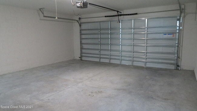 Building Photo - 1611 Saipan St SE