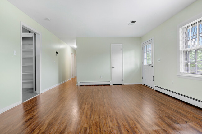 Building Photo - 9700 Georgetown Pike
