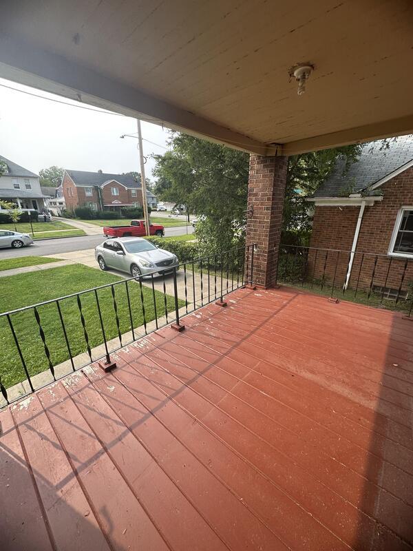 Building Photo - 1557 Cohassett Ave