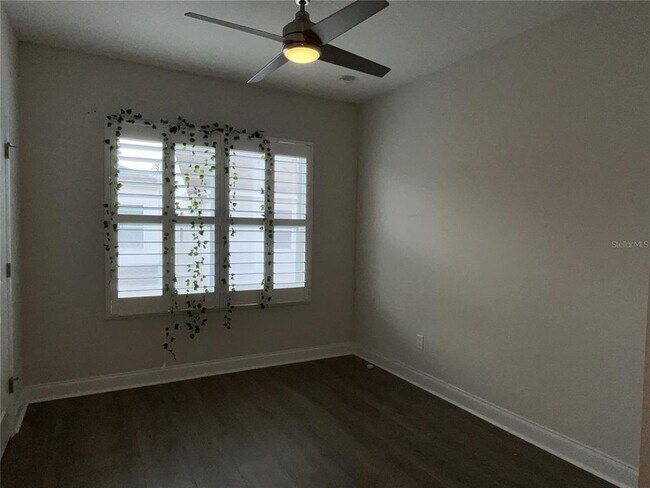 Building Photo - 774 Candlebrush Ln