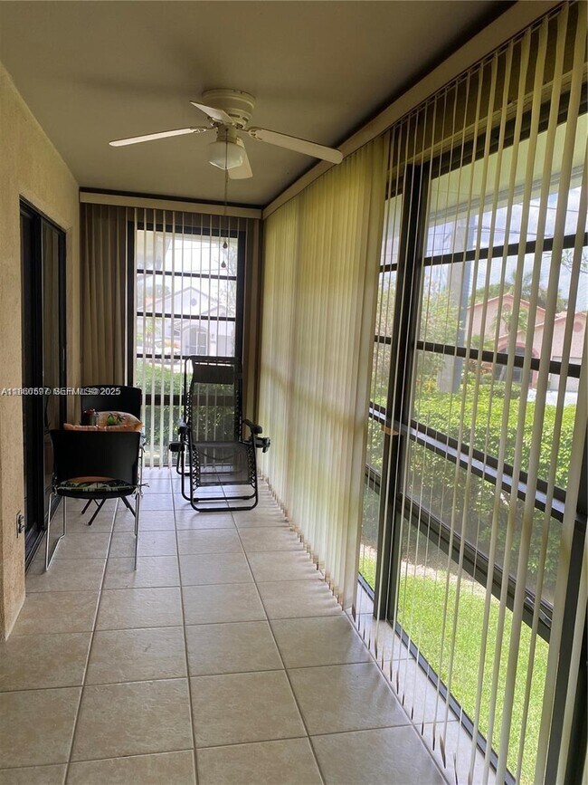 Building Photo - 10407 E Clairmont Cir