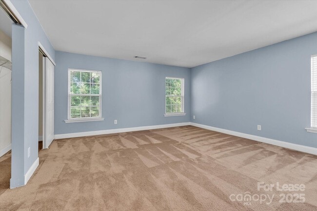 Building Photo - 15635 Normans Landing Dr