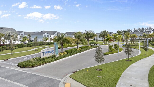 Building Photo - 4616 Longwood Lk Sq