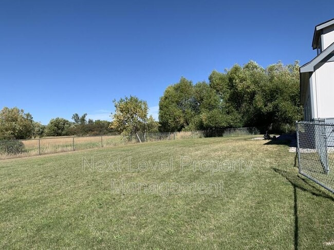 Building Photo - 1410 Western Dr