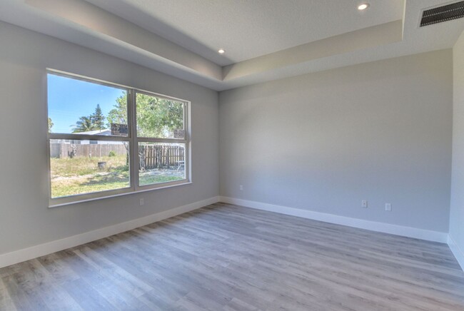 Building Photo - Modern 3/2 Home w/ garage for Rent- Delray...