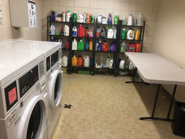 Building Photo - Upgraded, 1 Bedroom, 1 Bath in North Park!