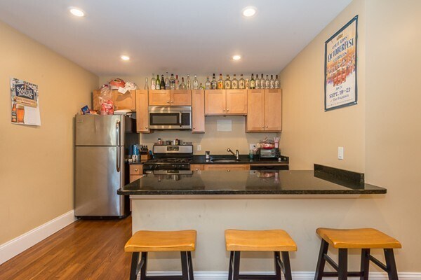 Building Photo - 248 Parker Hill Ave