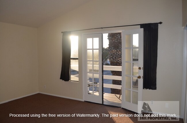 Building Photo - 502 12th St