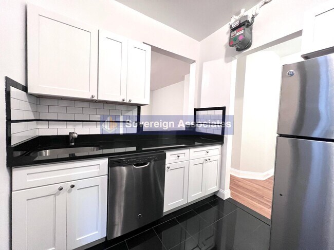 Floorplan - 300 Fort Washington Avenue