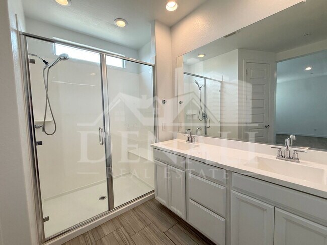 Building Photo - 12523 W Calle de Sol