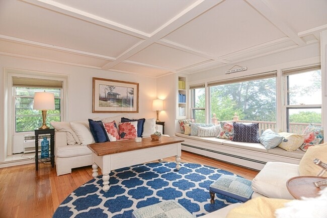 Building Photo - 93 Granite St