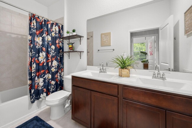 Building Photo - 8813 Via Mar Rosso