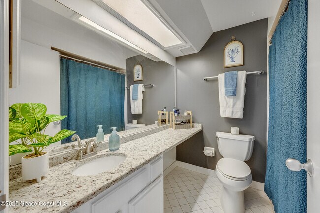 Building Photo - 3319 Kirkland Rd NE